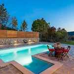 Ferienhaus Luxurious In