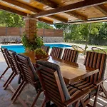 Ferienhaus Luxurious In *