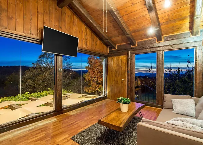 Amazing In Lisac With Wifi Holiday home