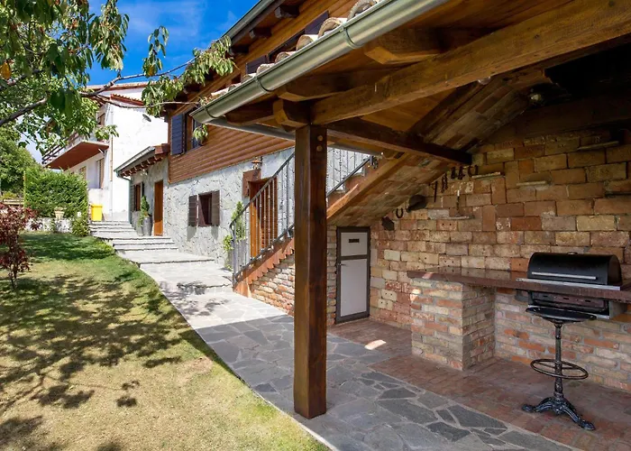Holiday home Amazing In Lisac With Wifi