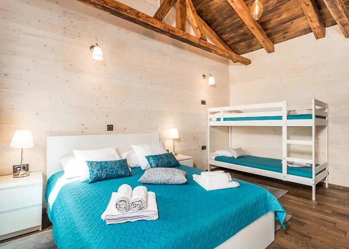 Amazing In Lisac With Wifi * Lipa (Primorje-Gorski Kotar)