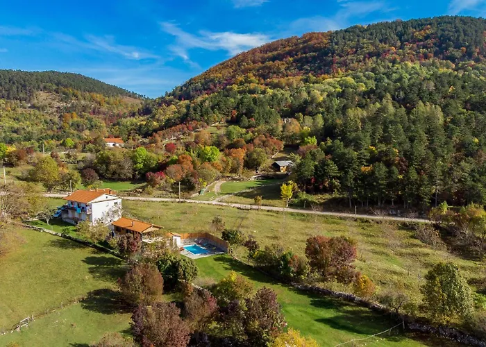 Amazing In Lisac With Wifi Holiday home