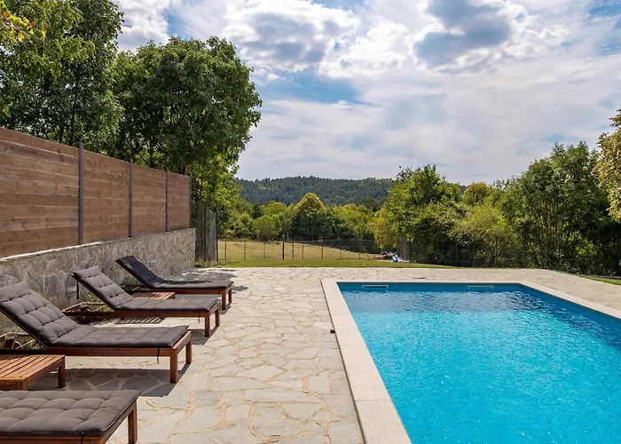 Holiday home Amazing In Lisac With Wifi