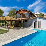 Luxurious In *